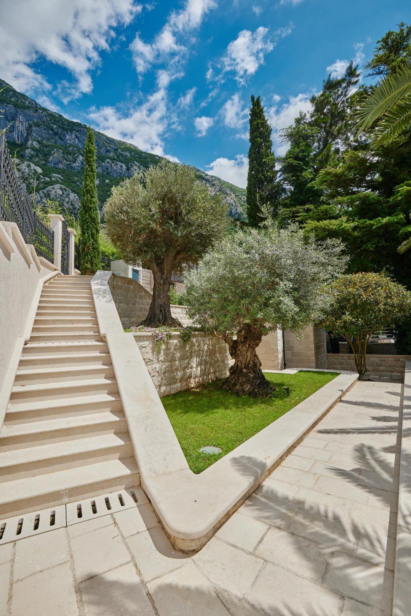 Hotel Forza Mare Kotor Exterior foto