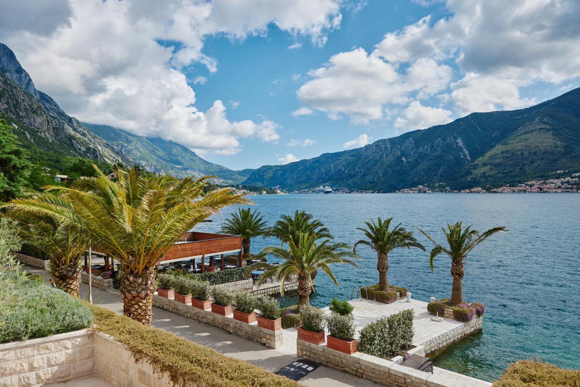 Hotel Forza Mare Kotor Exterior foto