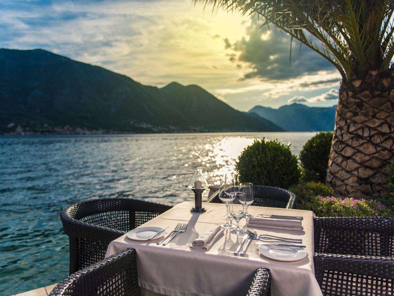 Hotel Forza Mare Kotor Exterior foto